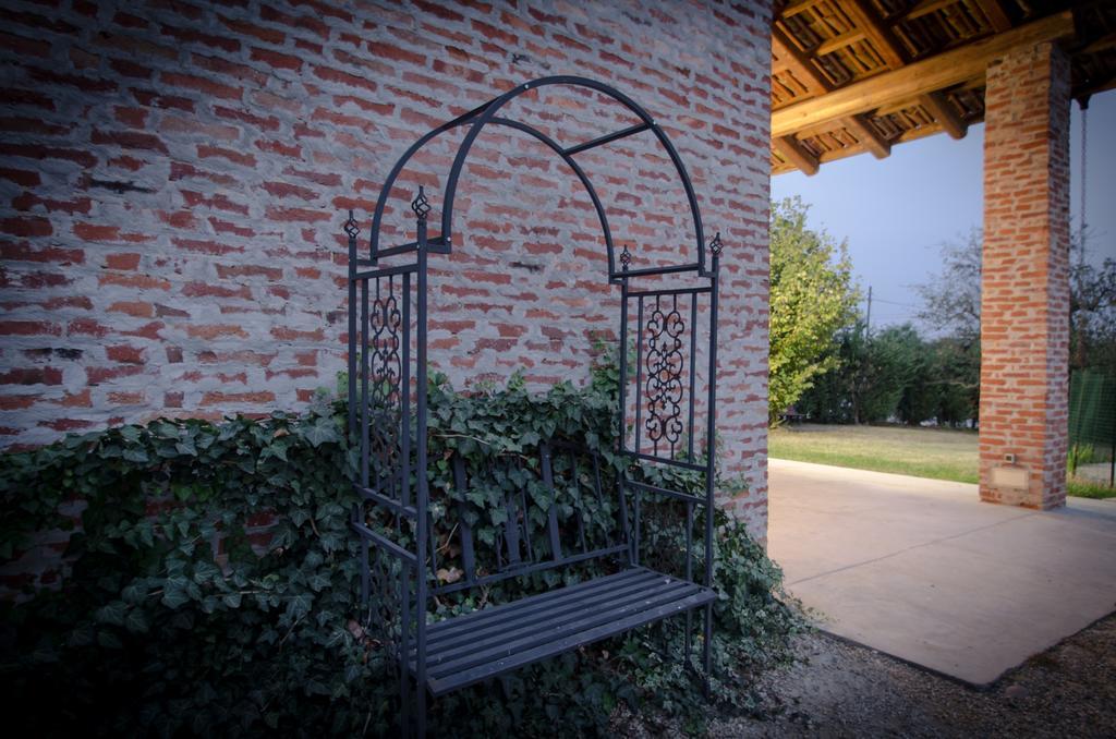 לינה וארוחת בוקר San Damiano dʼAsti Il Riposo מראה חיצוני תמונה